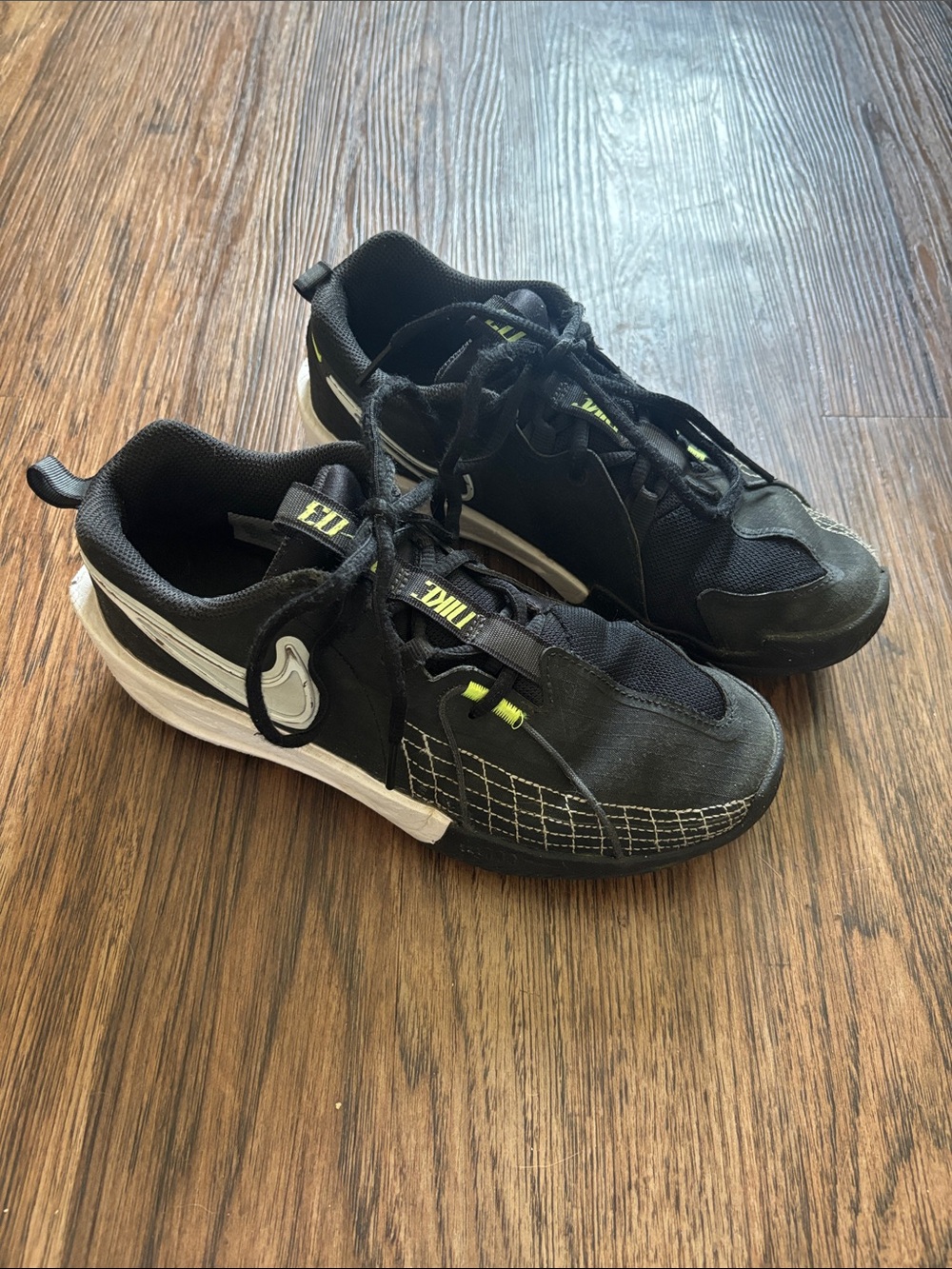 Nike G.T. Cut 3 GS Black White FD7033-001 Basketball Shoes 5.5Y